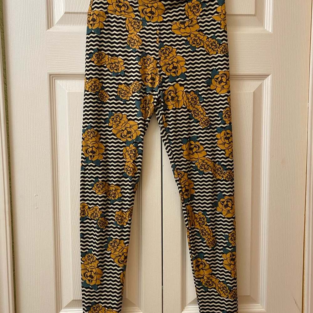 LuLaRoe OS Leggings